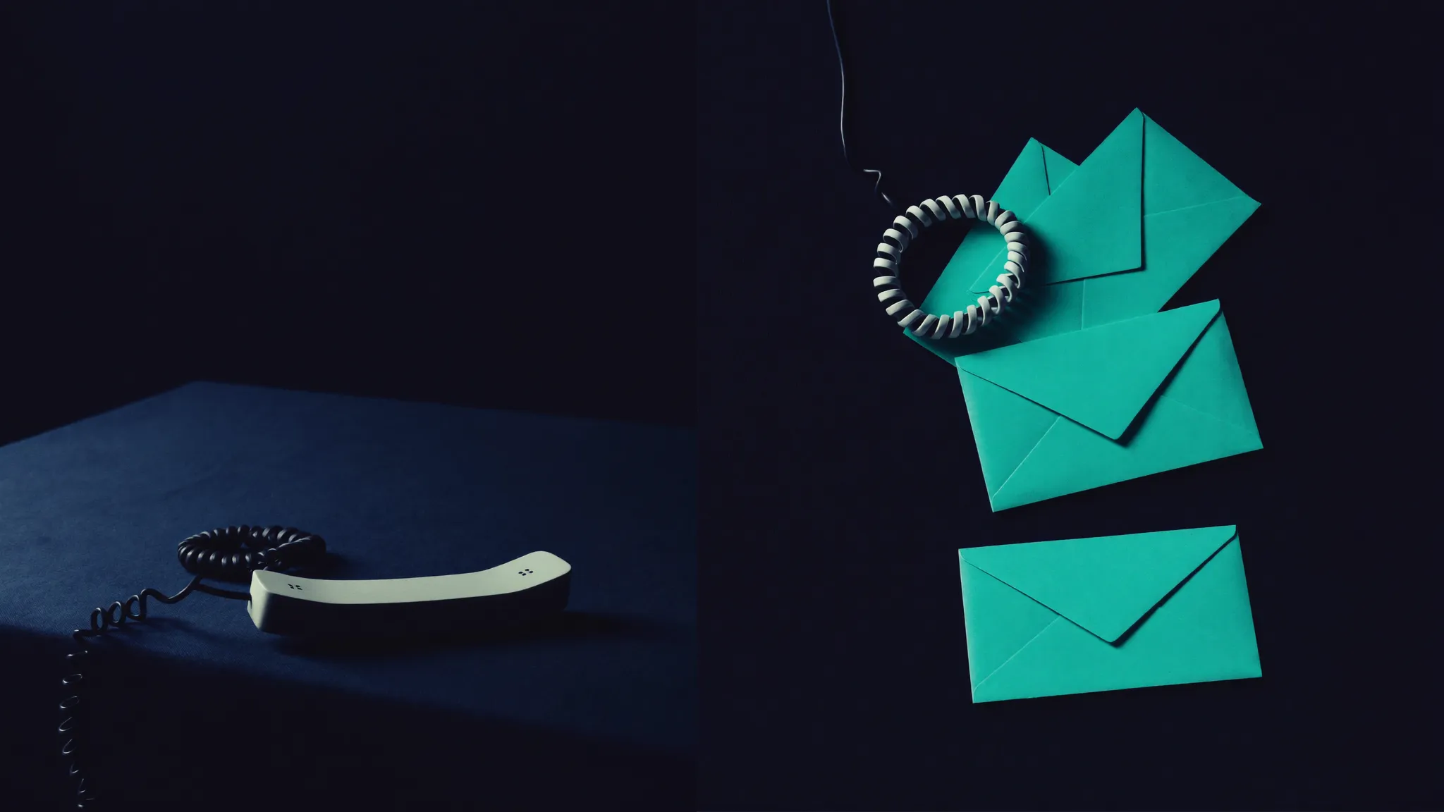 Cavo del telefono e buste a confronto: i dati decidono tra chiamata ed email